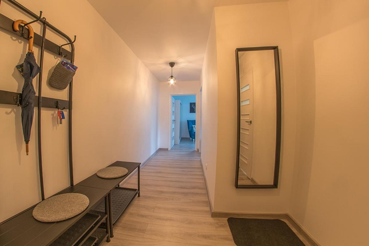 Apartament Oliwia Apartment Jelenia Góra Екстериор снимка